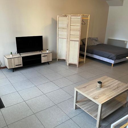 Cosy Studio La Celle-sur-Loire Экстерьер фото
